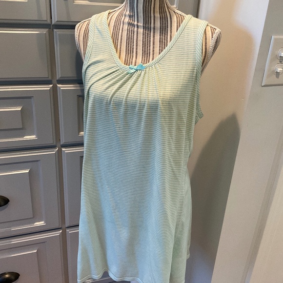 Aria Sleeveless Green and White Stripe Gown, Size M - Picture 1 of 4